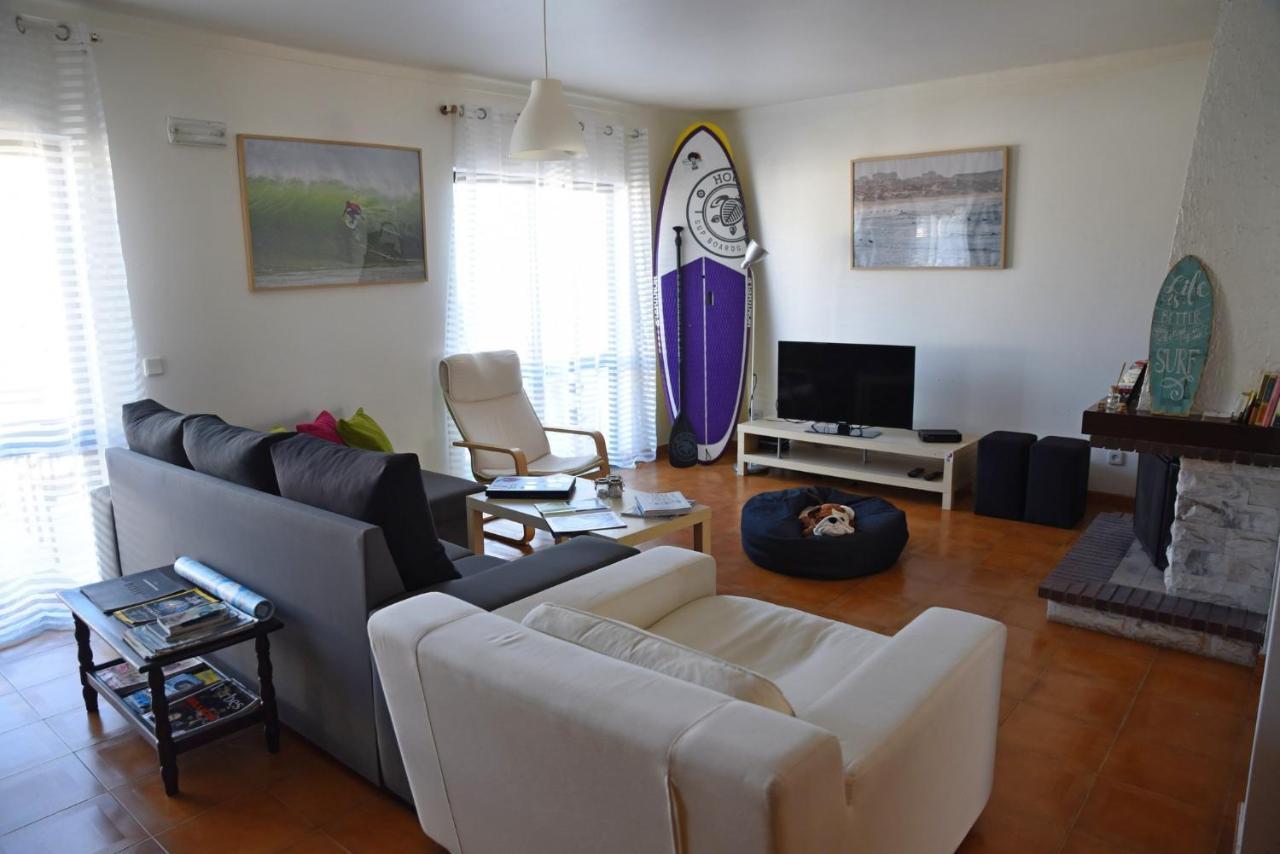 Хостел Surf House Peniche Балеал Екстер'єр фото